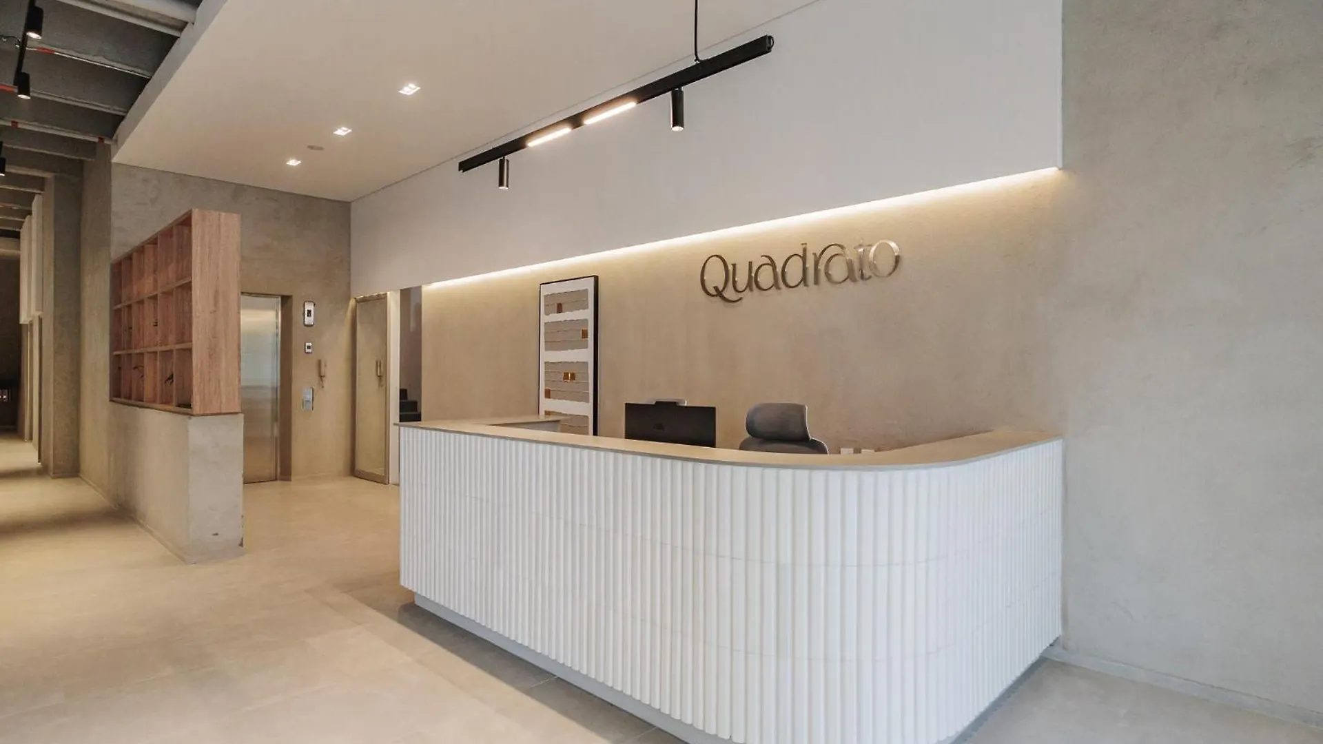 Daire Quadrato Studios Medellín