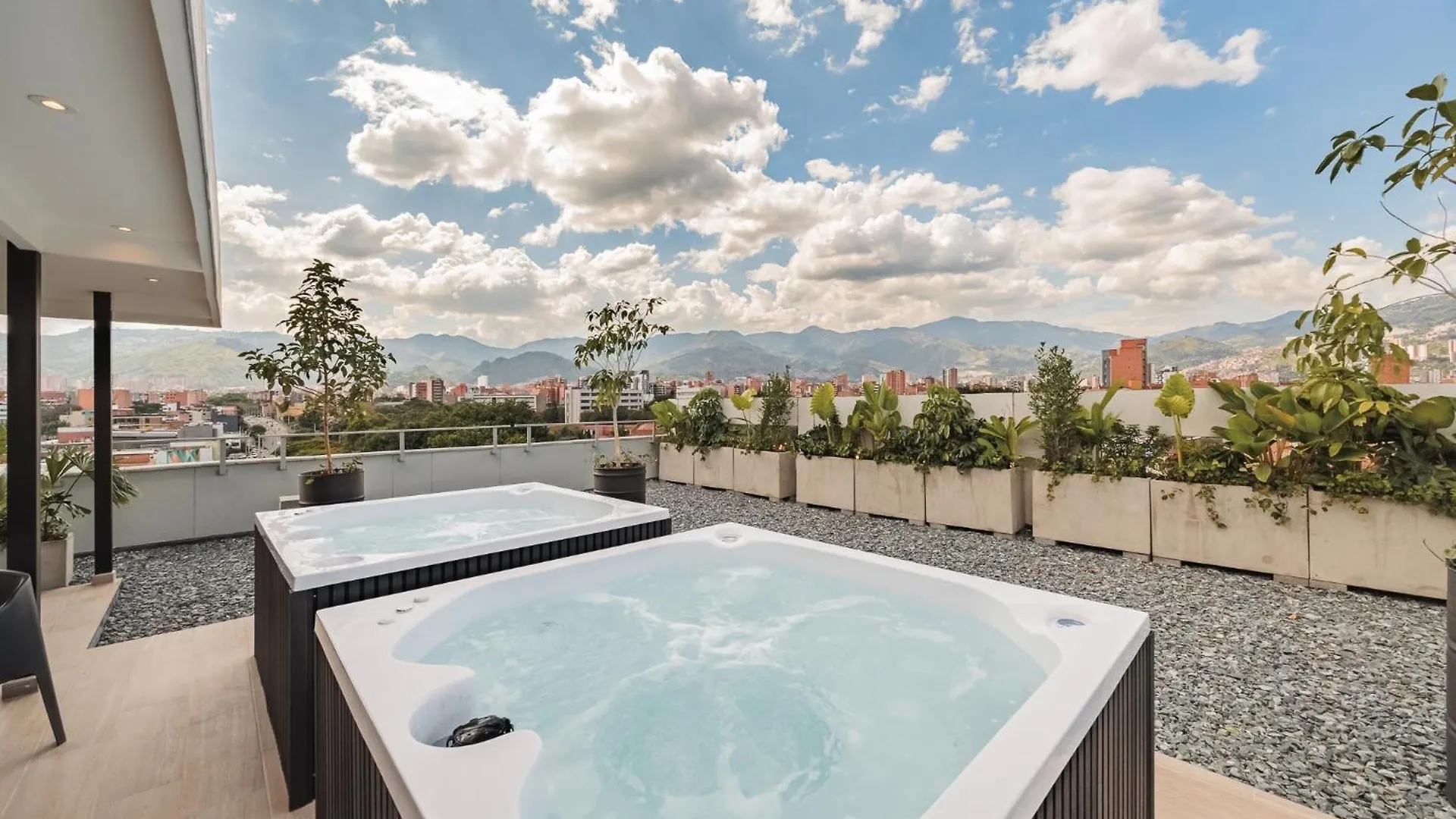 Quadrato Studios Medellín Daire
