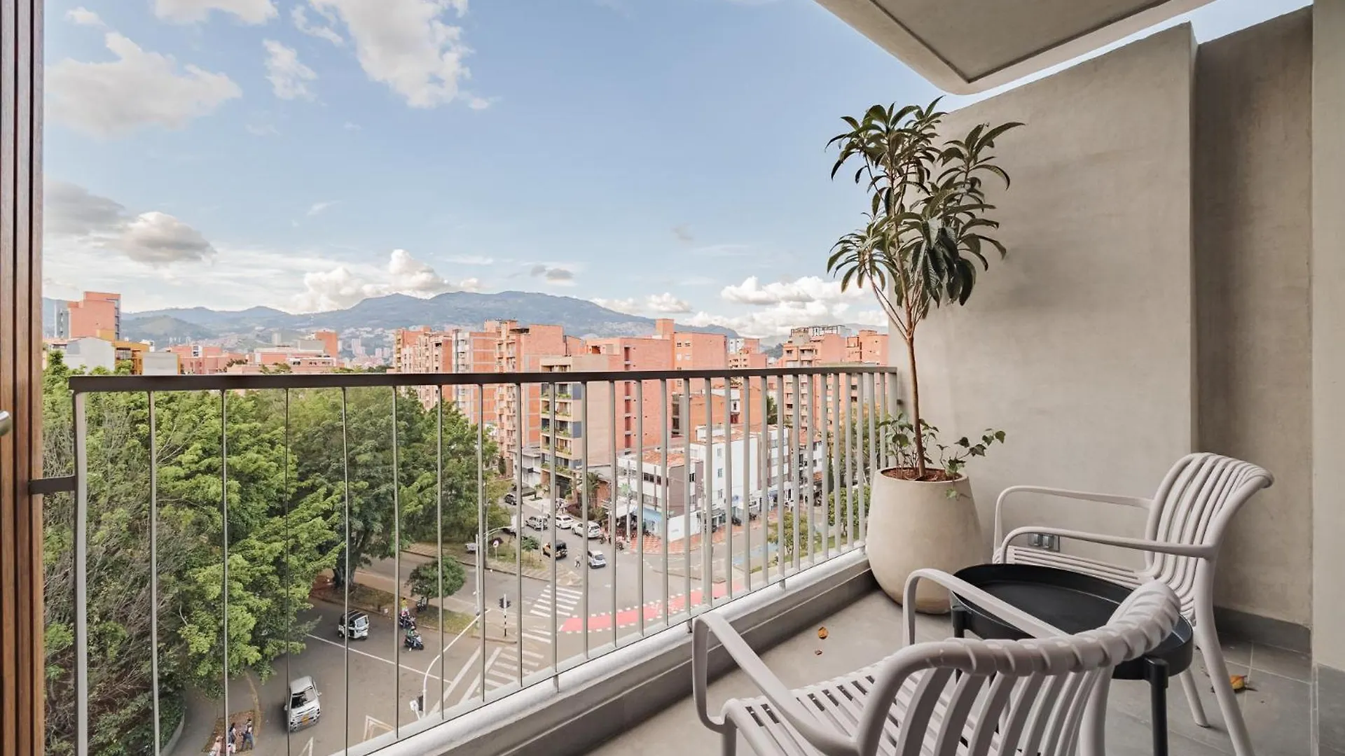 Quadrato Studios Medellín 0*,