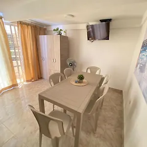 https://hospedaje-caribe-express-2.cartagena-hotels.org